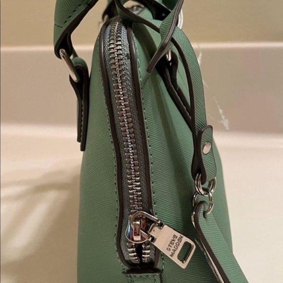 Steven madden mini purse - Picture 3 of 4